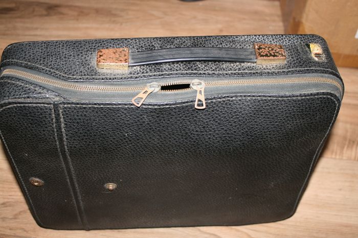 Antique Assmann 2000 - the Dictation Machine with Re-recordable Magnetic Records