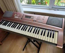 Keyboard Yamaha PSR-E303 /E313