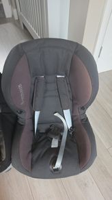 2 maxi cosi car seats