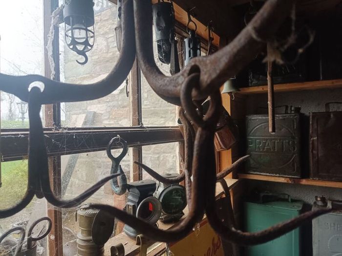 antique game hook