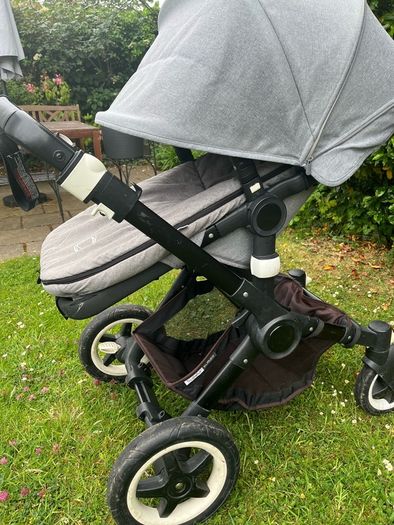Bugaboo Buffalo With Footmuff And Wheelie Board