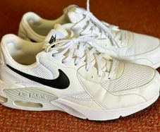 Nike Air Max Excee Trainer size 42.5 / 8
