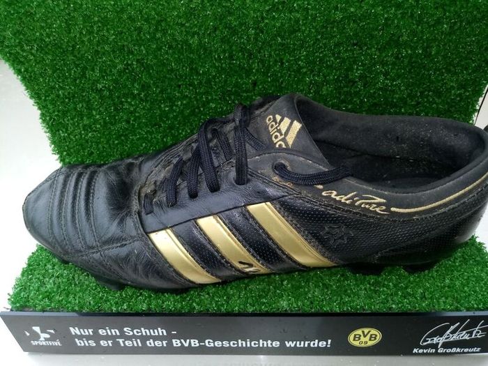 Unique Borussia Dortmund  Kevin Grosskreutz Memorabilla