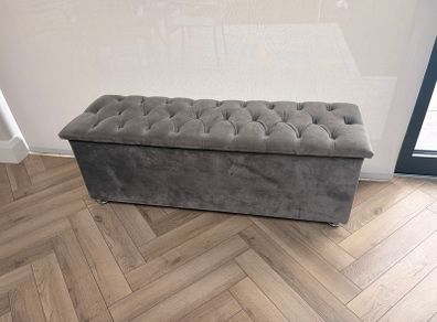 Blanket box