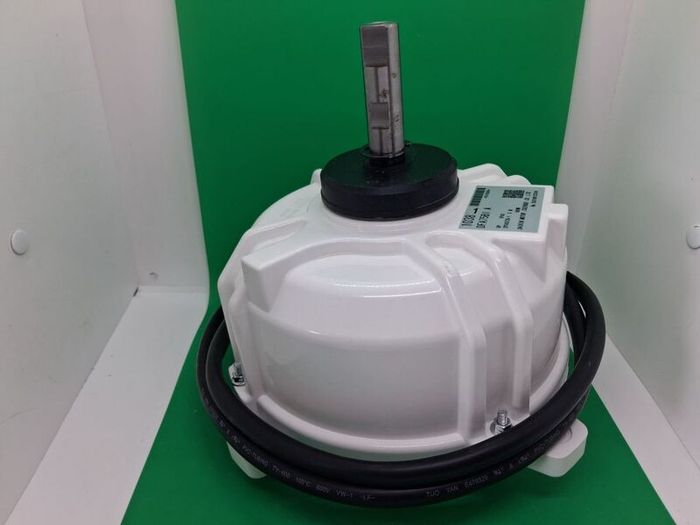 Postage - Dfa75b1 Air Con Fan Motor 1038 Daikin Dc