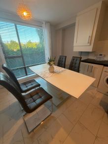 dinning table