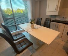 dinning table