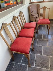 Set of 4 Queen Anne Style Dining Chairs - Upcycle Project