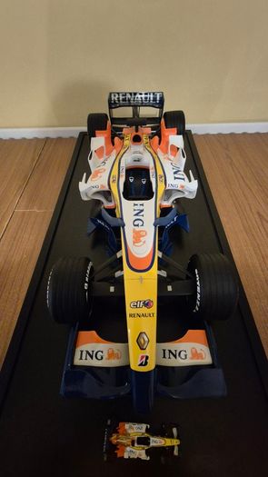A 1:6 scale (32 inches long Formula 1 car) limited edition model of the 2007 Season ING Renault R27 F1 Team car