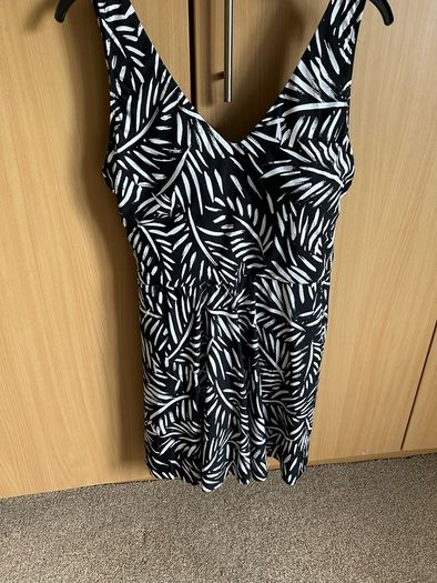 swimming costume