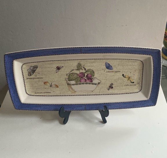 Sarah's garden pretty sandwich tray from Wedgwood