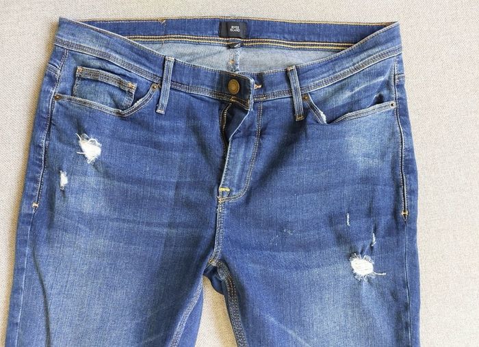 River Island jeans 34/32