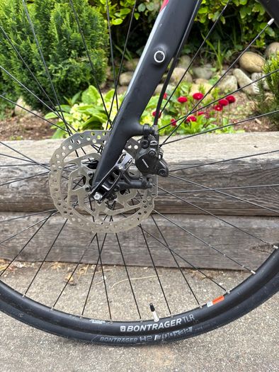 Light, fast and nimble: Trek FX 3 (size small)