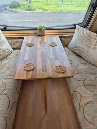 Bailey Orion 450/5. Triple Bunks