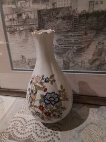 Royal Tara Vase