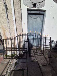 gates