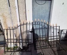 gates