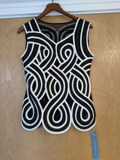 Classics Black Swirl Pattern Sleeveless Top.  S.14.  B.N.W.T.