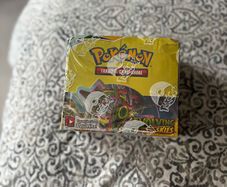 Pokemon evolving skies booster box