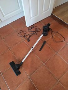 Vacuum cleaner
