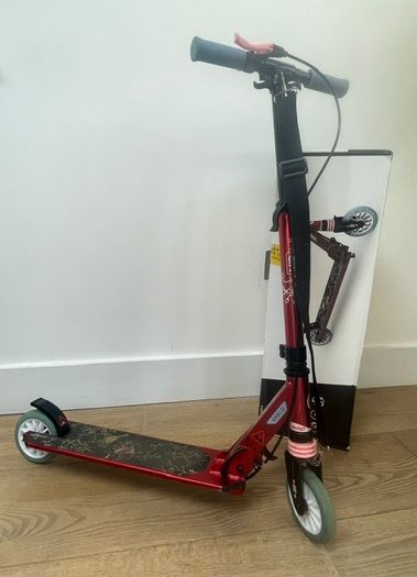 Kid's scooter