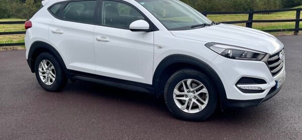 Hyundai Tucson 2017 1.7 Diesel comfort . 147KM