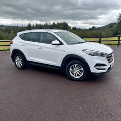 Hyundai Tucson 2017 1.7 Diesel comfort . 147KM