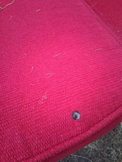 2 seats sofa and chair