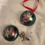 Games Workshop Warhammer Christmas ornament ball  baube with squig pin NEW Image 4