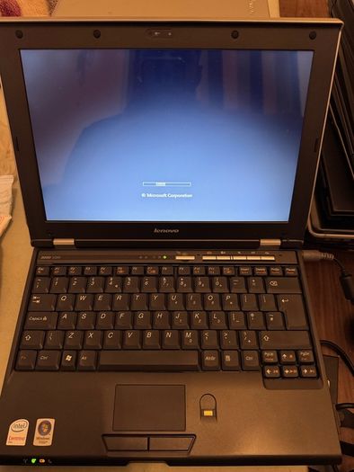19 laptops for parts or repair
