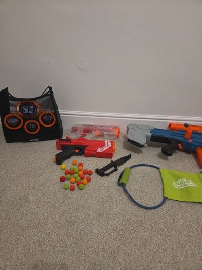 Nerf bundle Vest Targets Sling bullets