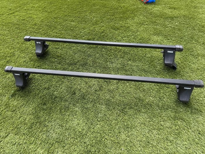 Thule roof bars