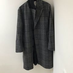 HM coat man