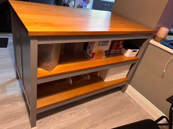 kitchen island