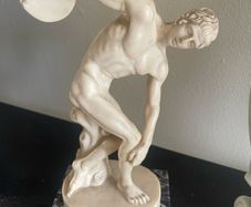 Beautiful Italian Figurine