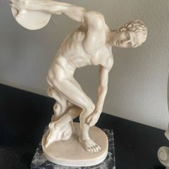 Beautiful Italian Figurine