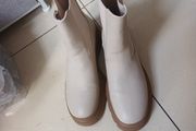 Primark  Paula Echevania &amp; Primark  Chunky Cream  Boots.  S.7.  B.N.W.T