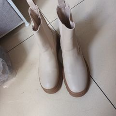 Primark  Paula Echevarria & Primark  Chunky Cream  Boots.  S.7.  B.N.W.T