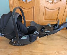Cybex Cloud Z i-Size Car Seat & Base Z
