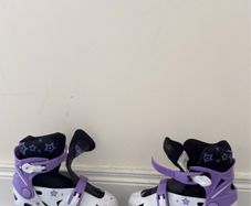 Girls Adjustable Roller Skates Size 33-36 Purple/White