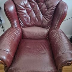 leather suite