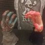 Halloween decorations Tombstone zombie hands battery operated Image 6