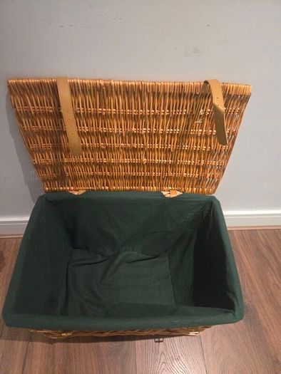 Hamper / Gift basket