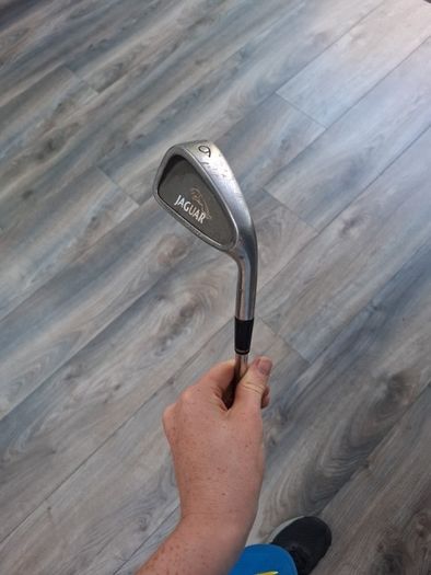 golf clubs for sale 5 euro each putter 20 euro