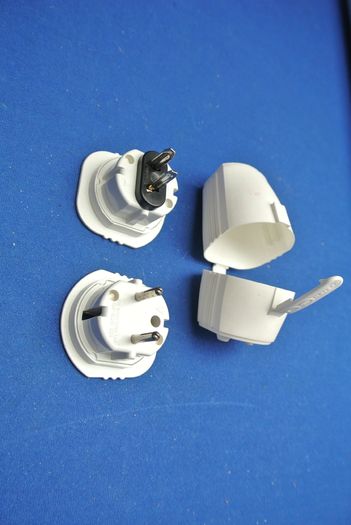 Travel Plug - Double Set - Continental (europe) And Intercontinental (australia Etc)