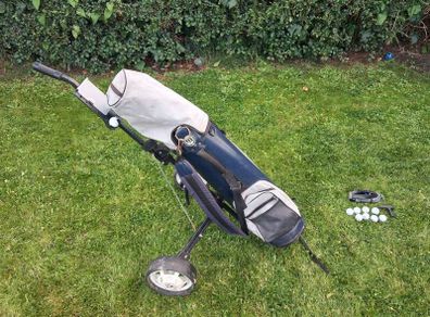 golf set and trolly
