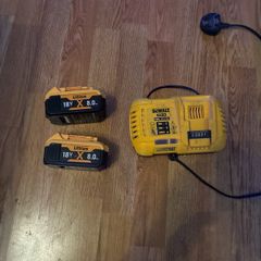 2x8amp battery's and fast charger