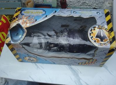 Robot Wars - Matilda - Remote/Radio Controlled -Boxed and Complete