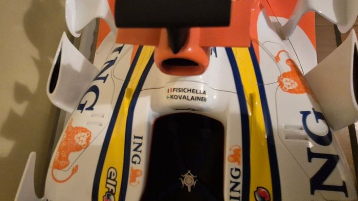 A 1:6 scale (32 inches long Formula 1 car) limited edition model of the 2007 Season ING Renault R27 F1 Team car