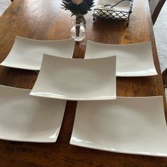 5 Meadows & Byrne porcelain Plates